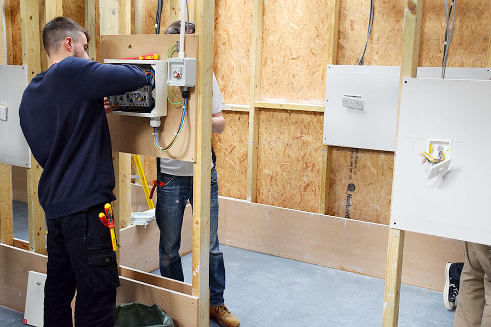 ec4u practical experience course refurb