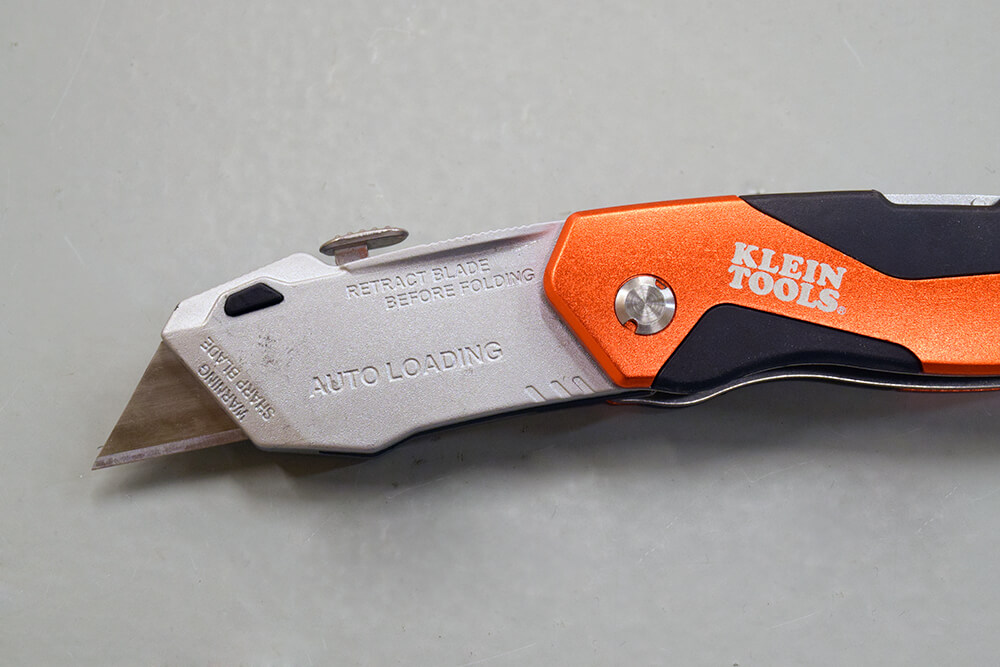 klein-tools-auto-loading-utility-knife